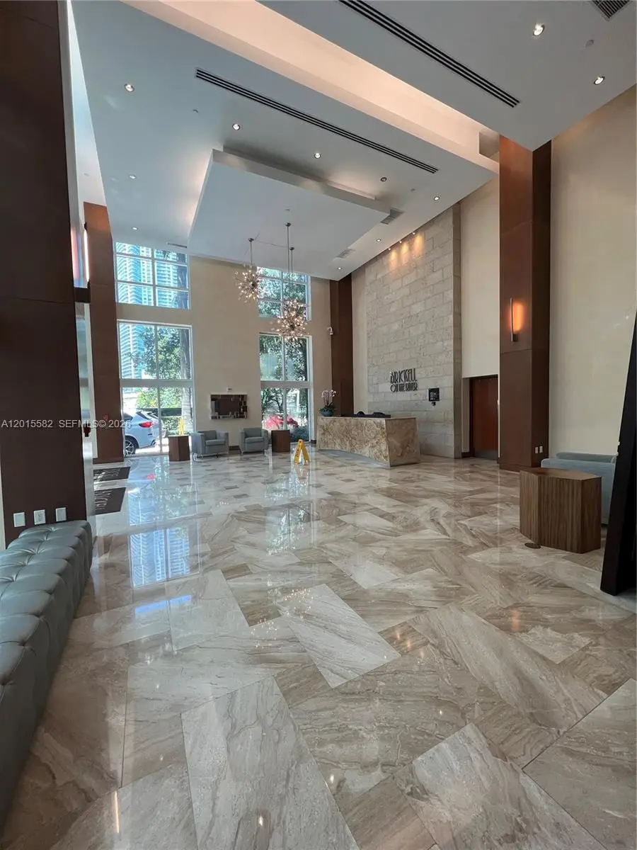 31 SE 5th St #3010, Miami, FL 33131 - #3