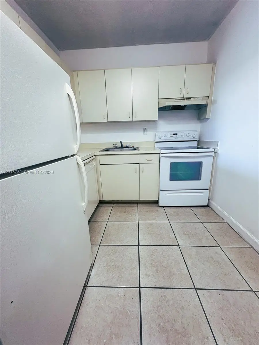 10900 SW 104th St #315, Miami, FL 33176 - #1