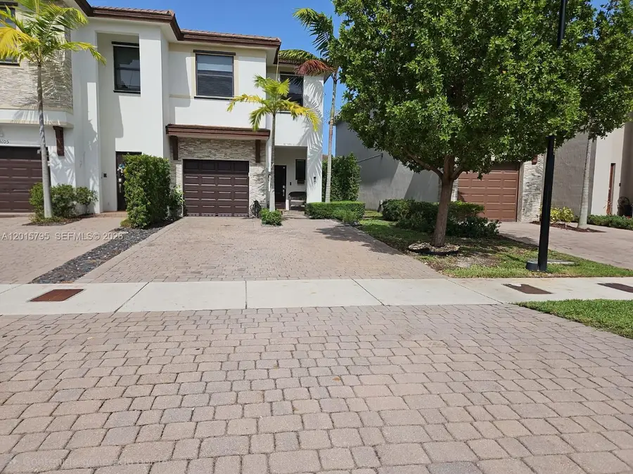 25111 SW 108th Ave, Homestead, FL 33032 - #2
