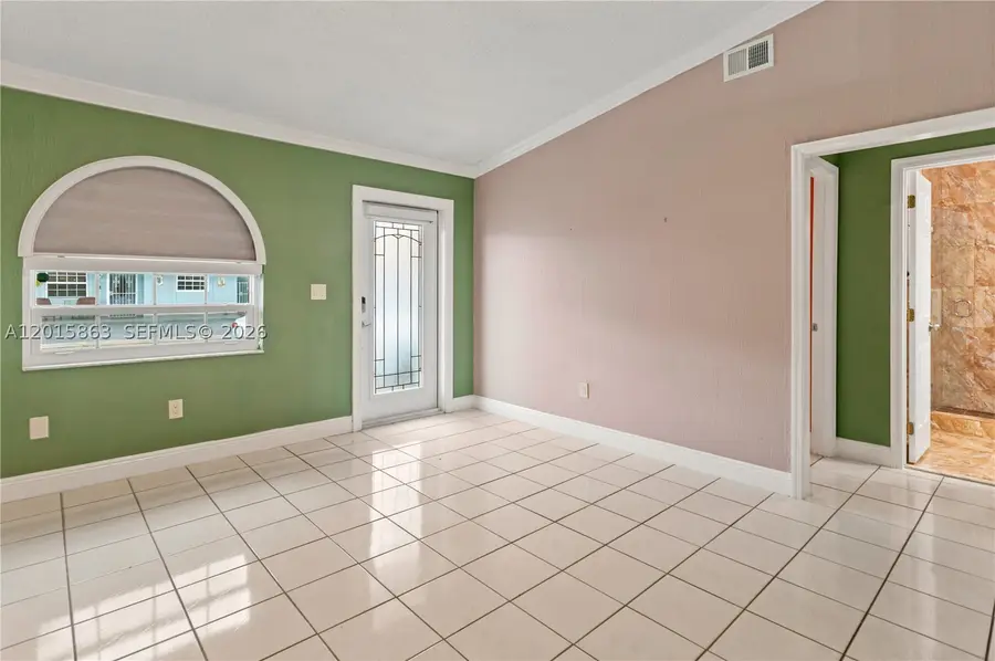 5471 W 27th Ct, Hialeah, FL 33016 - #2
