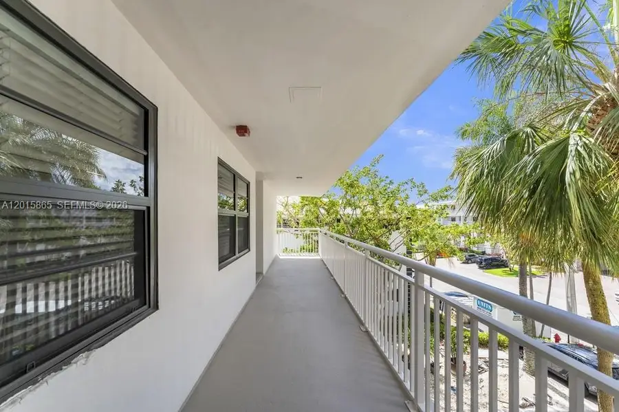 3100 NE 48th St #318, Fort Lauderdale, FL 33308 - #2