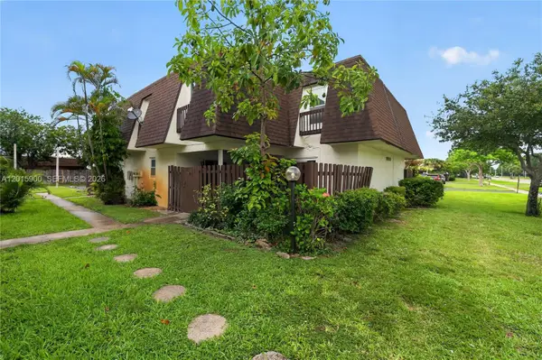7913 Tam Oshanter Blvd, North Lauderdale, FL 33068