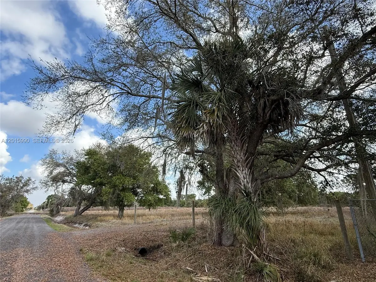 235 &  225 S Arboleda St, Clewiston, FL 33440 - #1