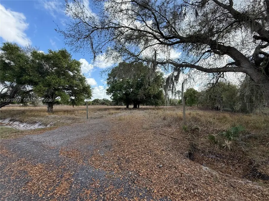 235 &  225 S Arboleda St, Clewiston, FL 33440 - #3