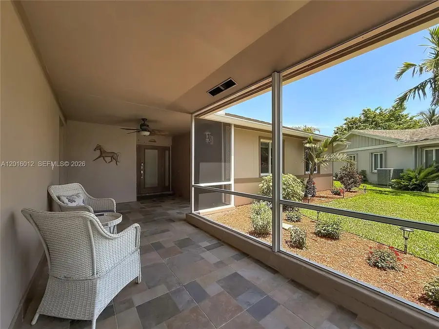 2176 Nova Village Dr, Davie, FL 33317 - #3