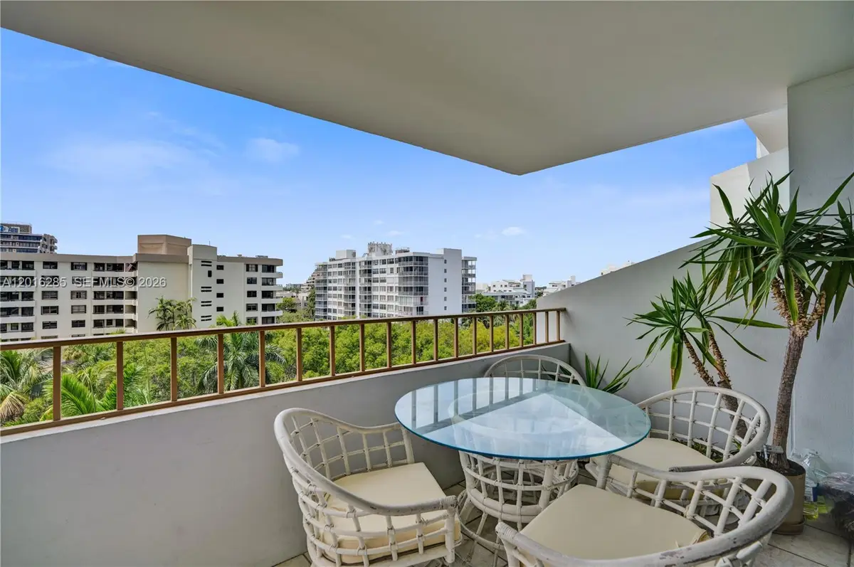 155 Ocean Lane Dr #707, Key Biscayne, FL 33149 - #1