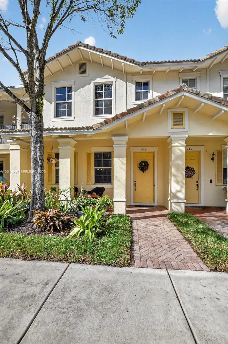 933 NW 18th Ave, Boca Raton, FL 33486 - #2