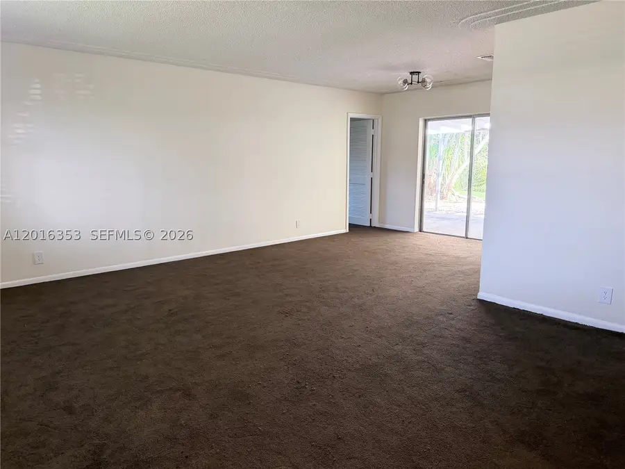 4420 NW 16th St, Lauderhill, FL 33313 - #3
