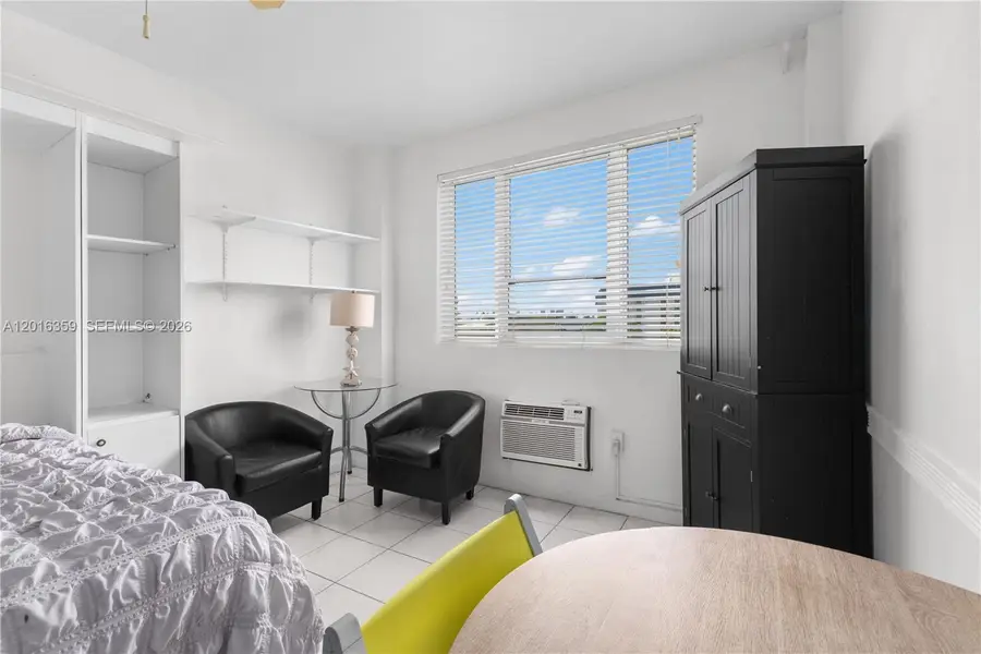 255 W 24th St #432, Miami Beach, FL 33140 - #3