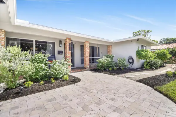 1705 NE 24th St, Wilton Manors, FL 33305
