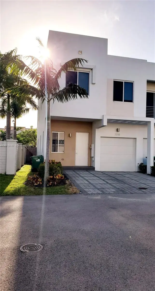 7210 NW 103rd Path, Doral, FL 33178 - #3