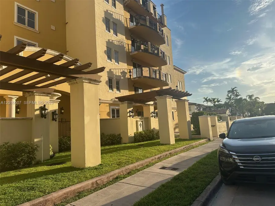 Address Withheld By Seller, Coral Gables, FL 33134 - #2