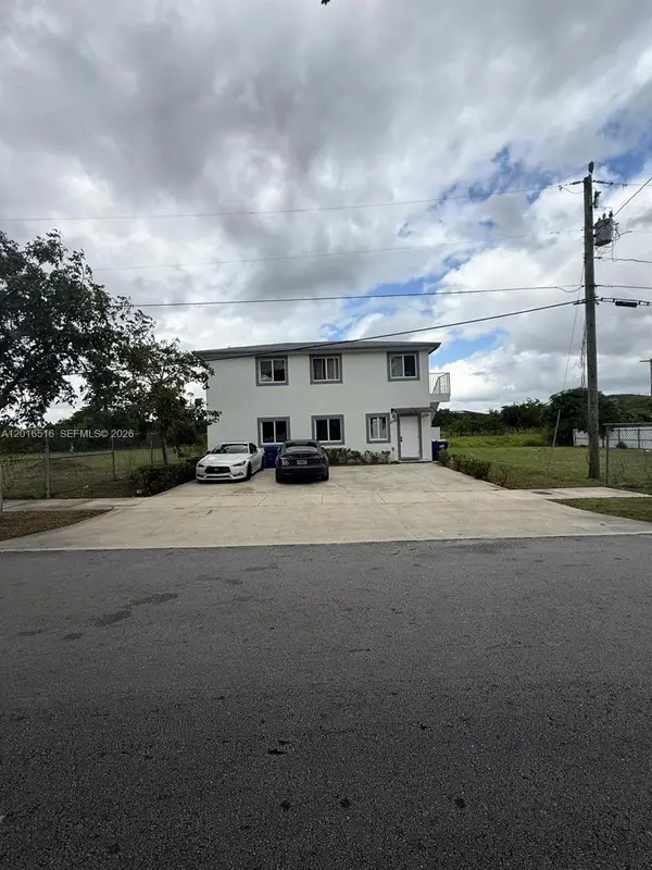 2121-2125 NW 72nd St, Miami, FL 33147