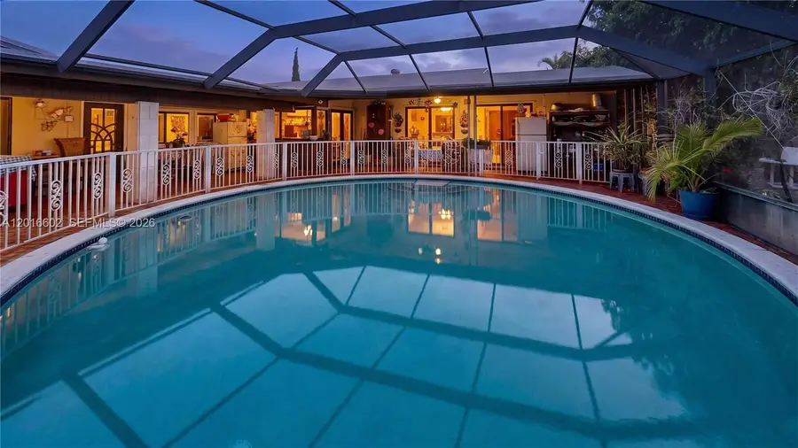 10900 SW 177th Ter, Miami, FL 33157 - #2
