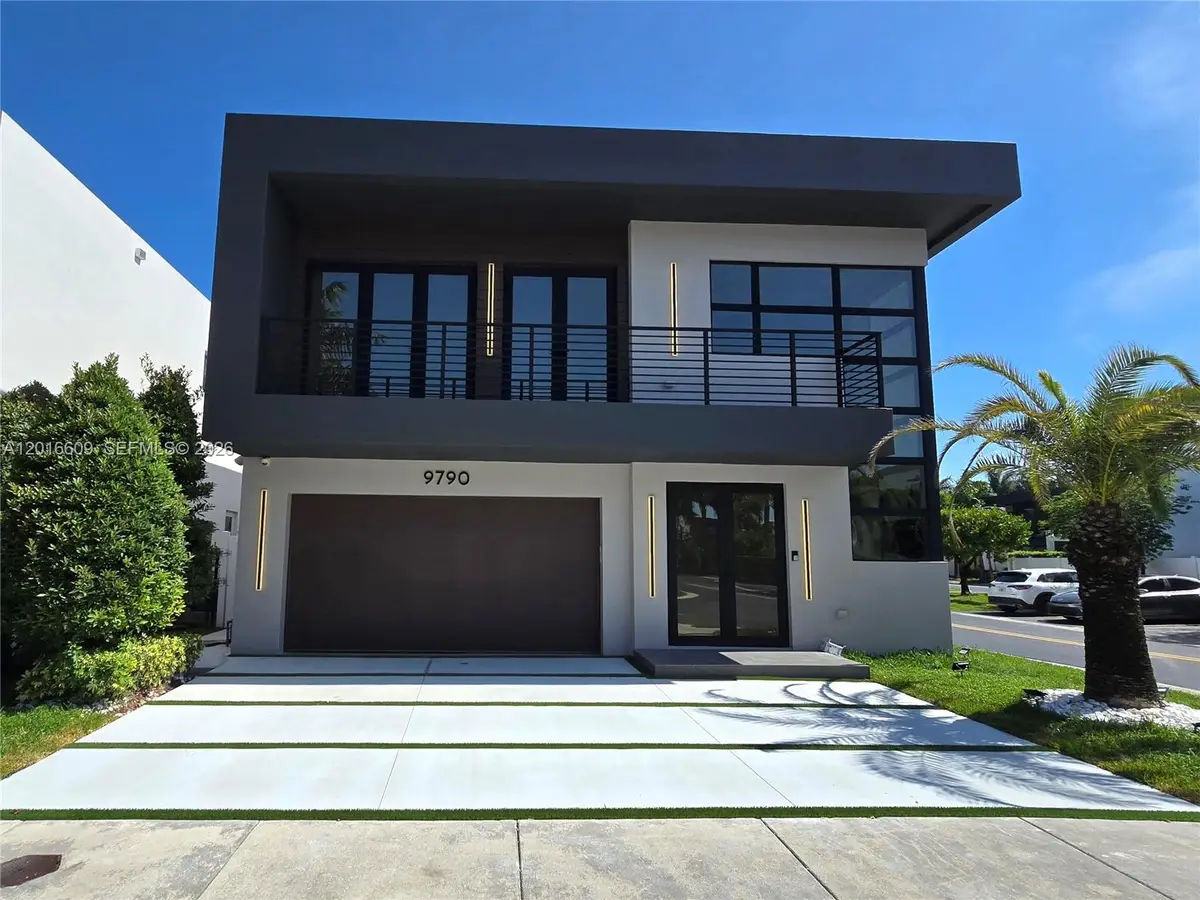 9790 NW 75th St, Doral, FL 33178 - #1