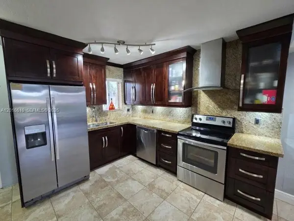 2680 W 76th St #211, Hialeah, FL 33016