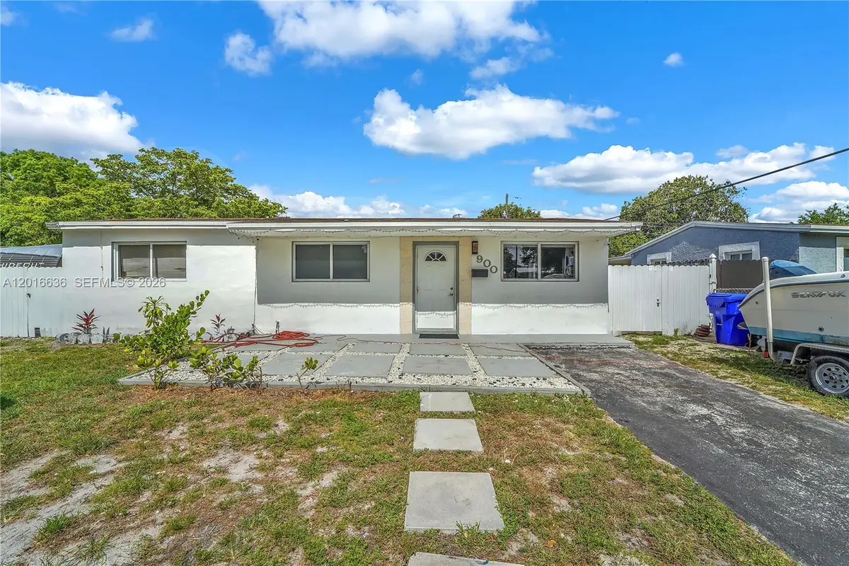 900 N 70th Ave, Hollywood, FL 33024 - #1
