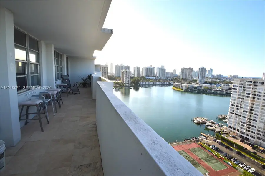 2780 NE 183rd St #PH04, Aventura, FL 33160 - #2