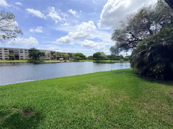 11423 NW 10th St #11423, Pembroke Pines, FL 33026