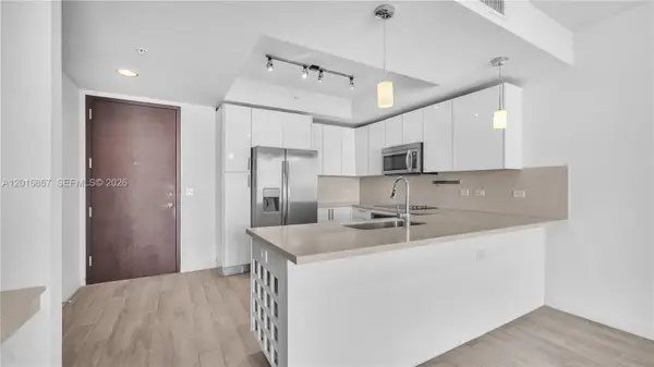 999 SW 1st Ave #2009, Miami, FL 33130
