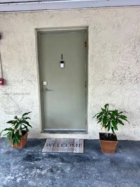 1701 NE 115th St #1A, Miami, FL 33181 - #3