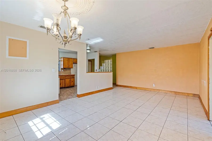 2400 NW 181st Ter, Miami Gardens, FL 33056 - #2