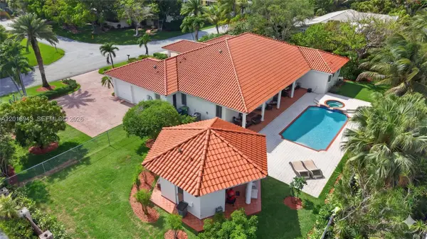 18461 SW 83rd Ave, Cutler Bay, FL 33157