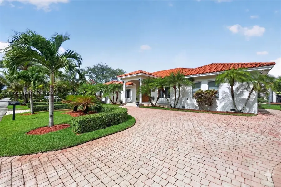 18461 SW 83rd Ave, Cutler Bay, FL 33157 - #2