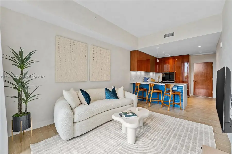 2678 Tigertail Ave #315, Miami, FL 33133 - #2
