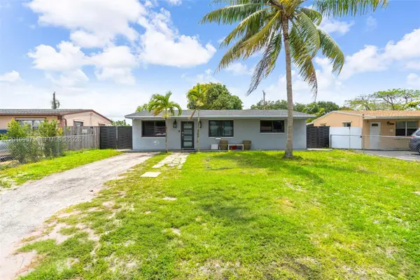 1121 N 71st Ave, Hollywood, FL 33024
