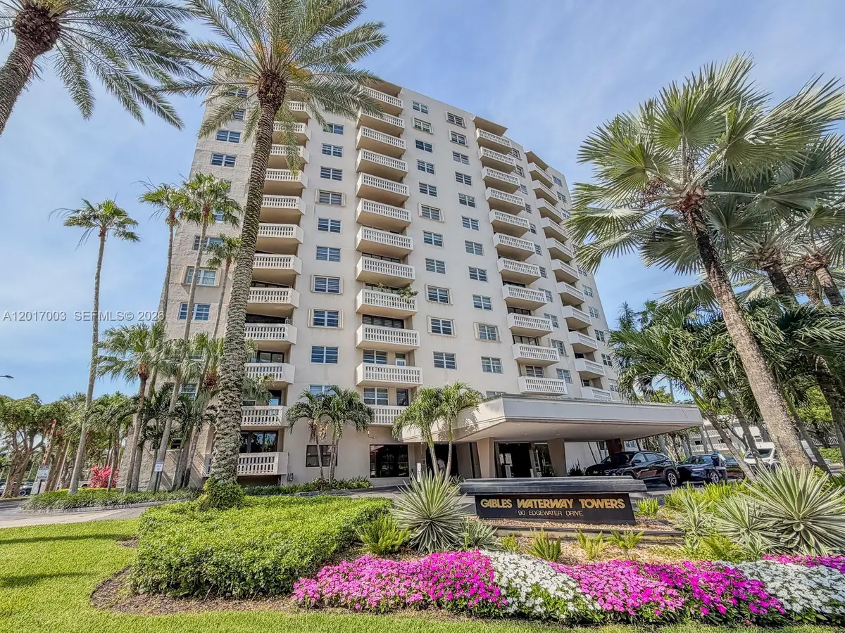 90 Edgewater Dr #114, Coral Gables, FL 33133 - #1