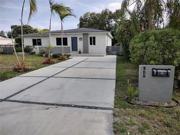 300 S Biscayne River Dr, Miami, FL 33169