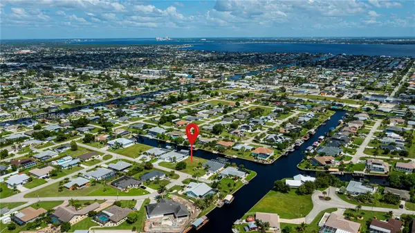 3725 Se 13th Ave, Cape Coral, FL 33904