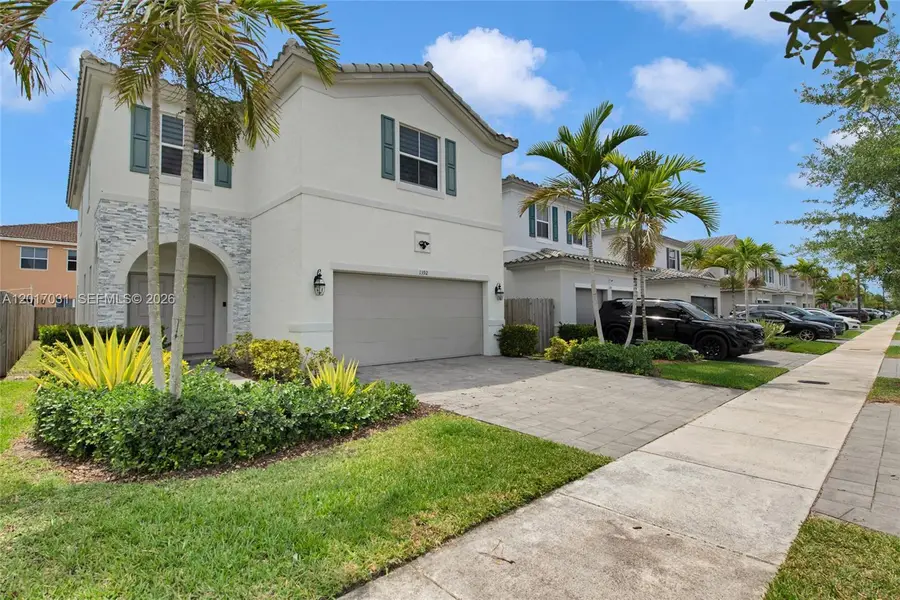 1392 SE 26th Ter, Homestead, FL 33035 - #2