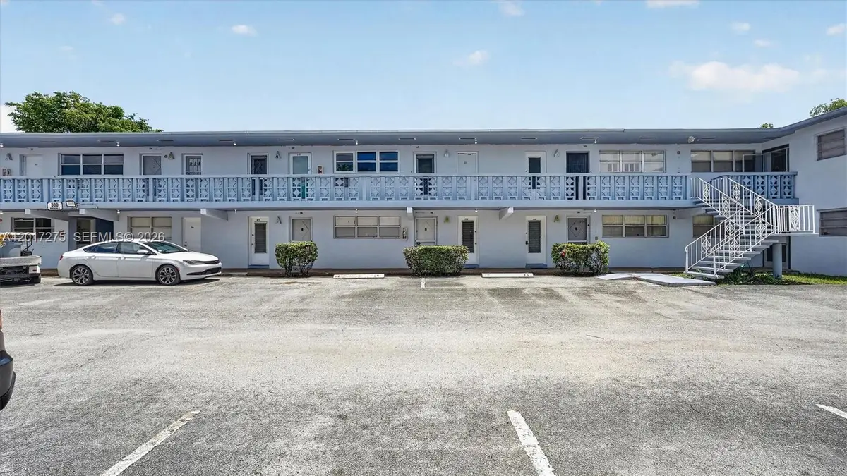300 NE 191st St #219, Miami, FL 33179 - #1