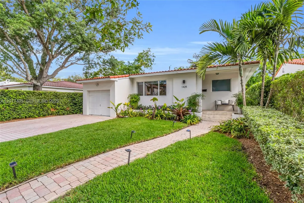 1425 Venetia Ave, Coral Gables, FL 33134 - #1