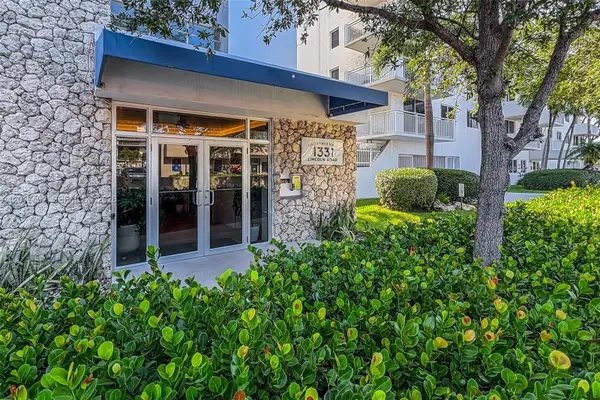 1331 Lincoln Rd #704, Miami Beach, FL 33139