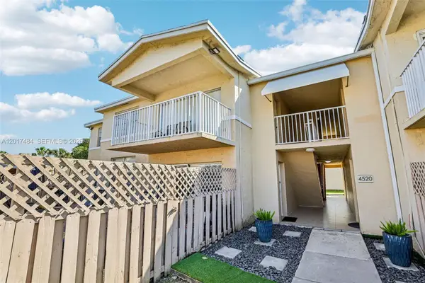 4520 NW 79th Ave #2D, Doral, FL 33166