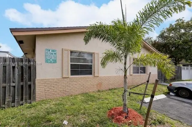 231 SW 8th Ct, Pompano Beach, FL 33060 - #3