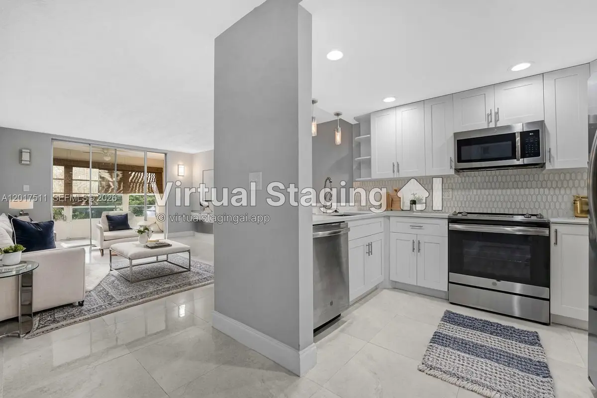 7100 NW 17th St #305, Plantation, FL 33313 - #1