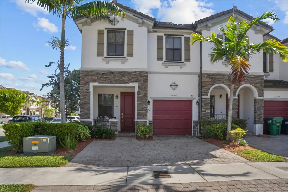 25301 SW 116th Ave, Homestead, FL 33032 - #1