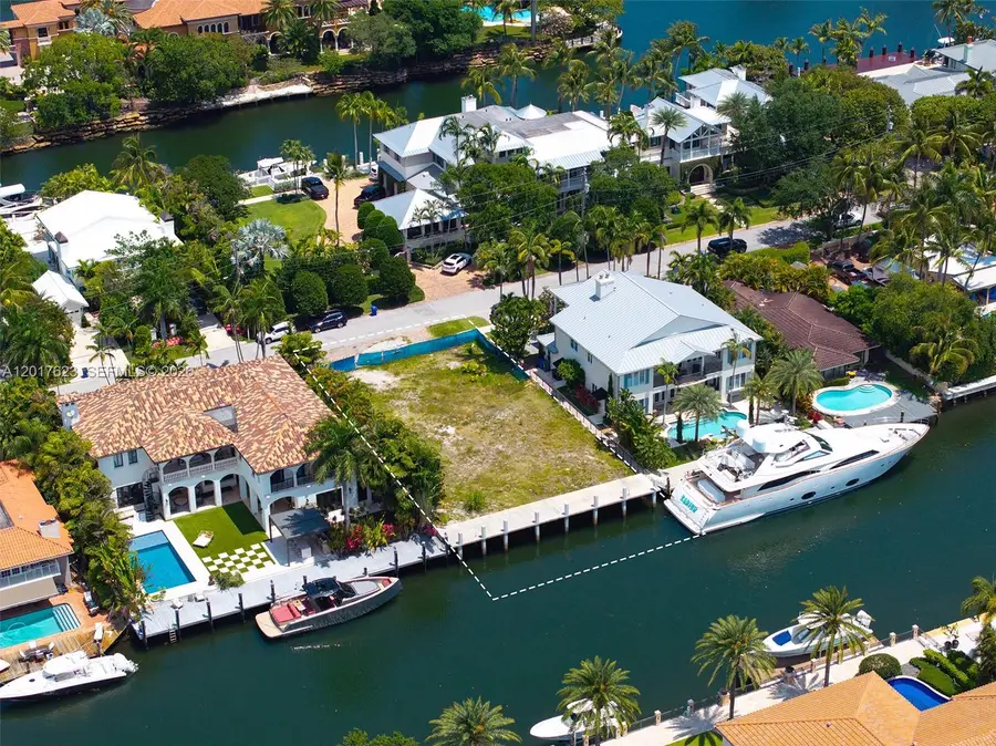 1776 SE 9th St, Fort Lauderdale, FL 33316 - #2