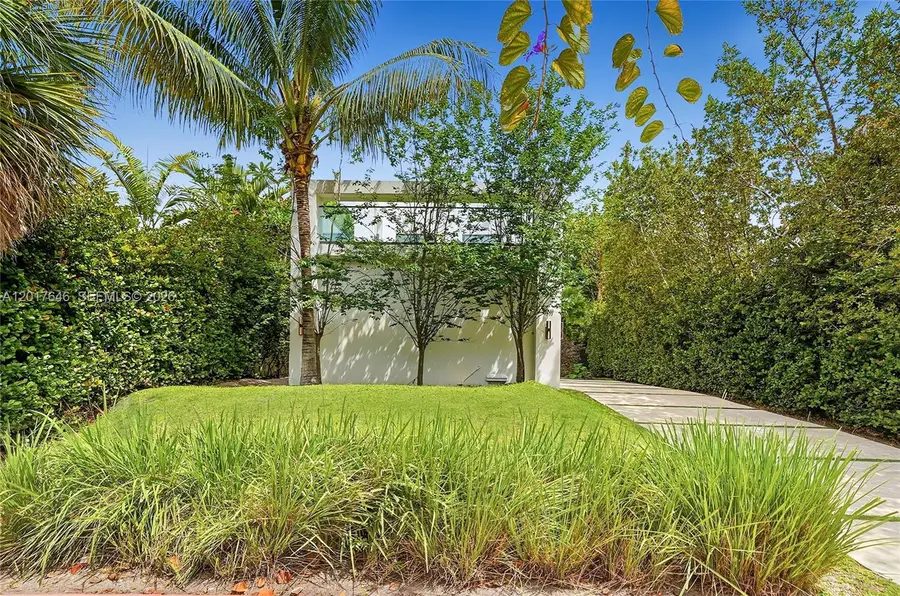 1311 Bay Dr, Miami Beach, FL 33141 - #2