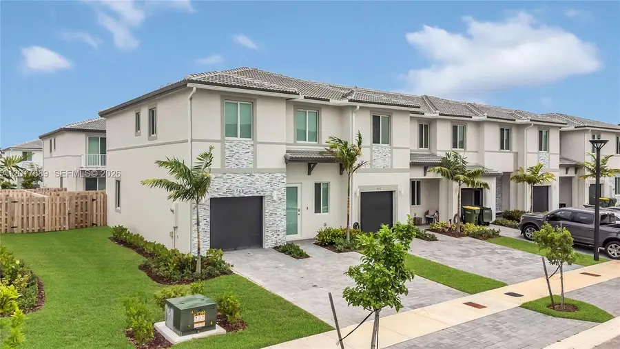 725 SE 14th Ct, Homestead, FL 33034 - #2