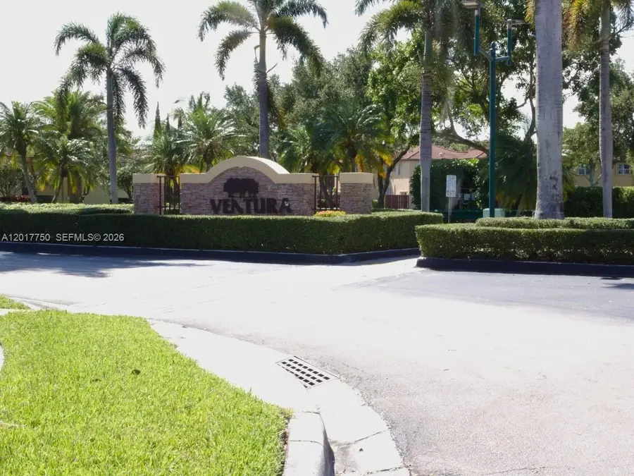 1242 NE 32nd Ave, Homestead, FL 33033 - #2