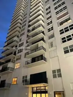 2101 S Ocean Dr #306, Hollywood, FL 33019