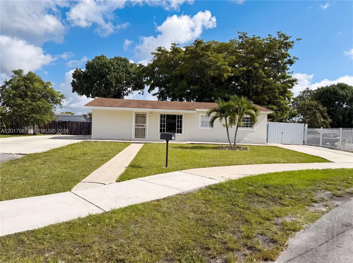 4403 NW 202nd St, Miami Gardens, FL 33055 - #1
