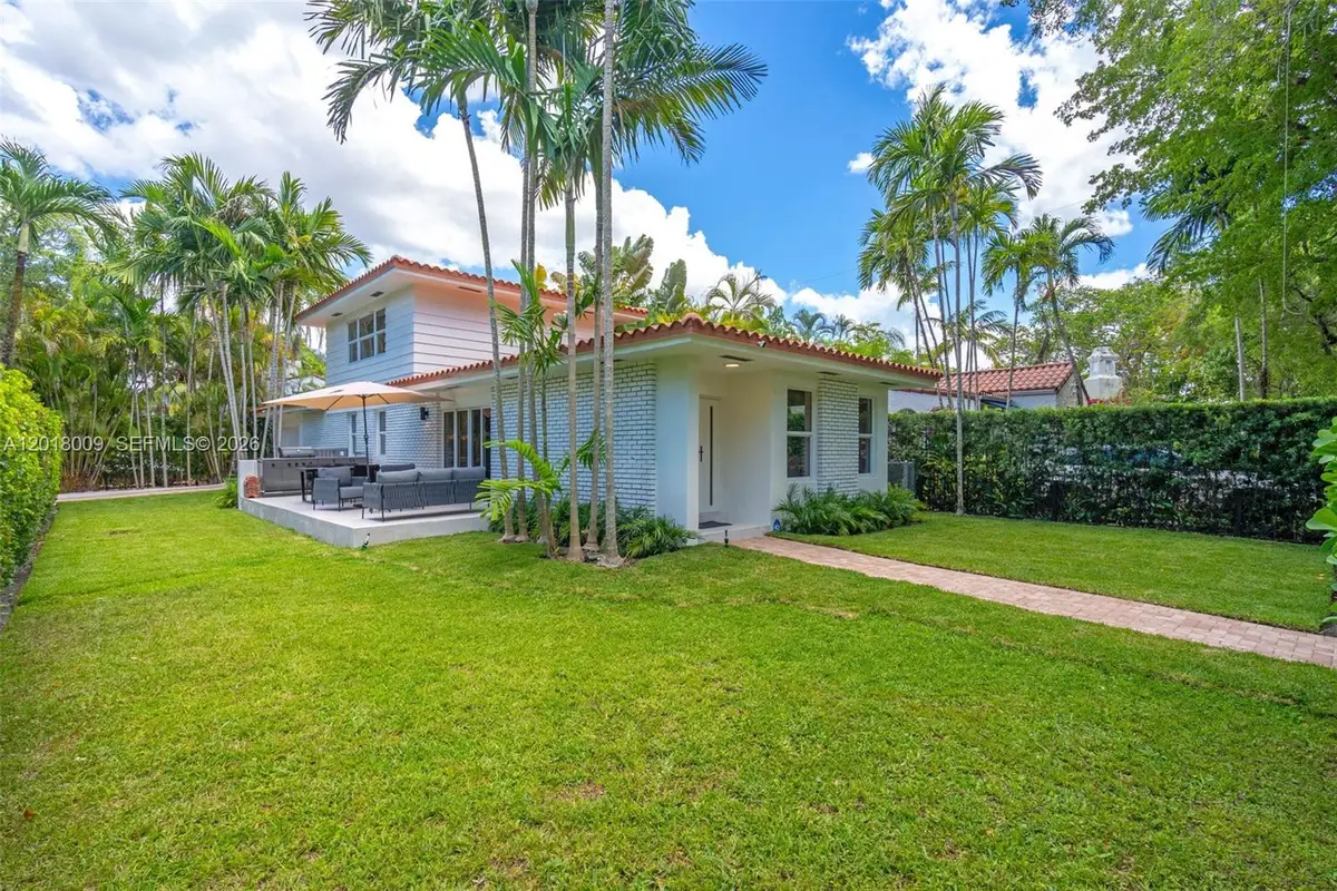 1203 Madrid St, Coral Gables, FL 33134 - #1