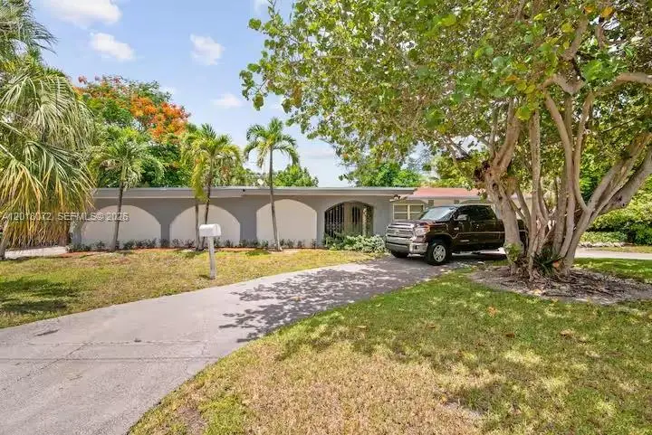 13325 SW 84th Ave, Pinecrest, FL 33156 - #2