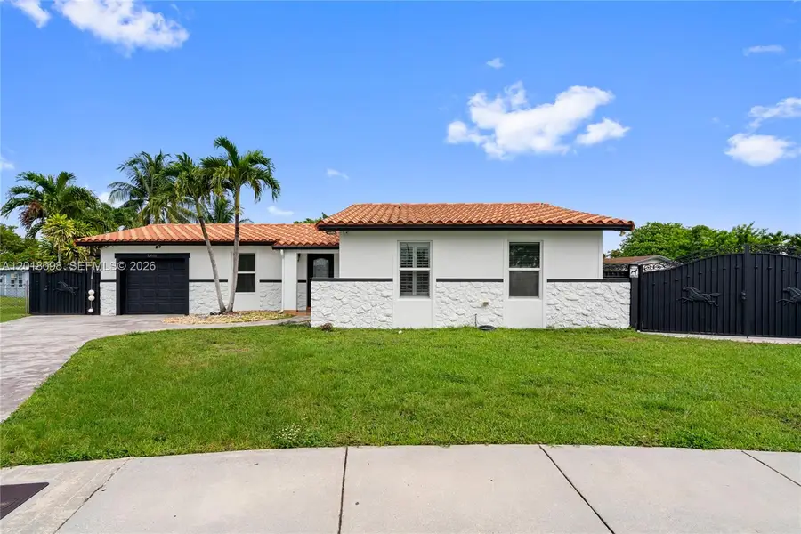 13611 SW 77th St, Miami, FL 33183 - #3
